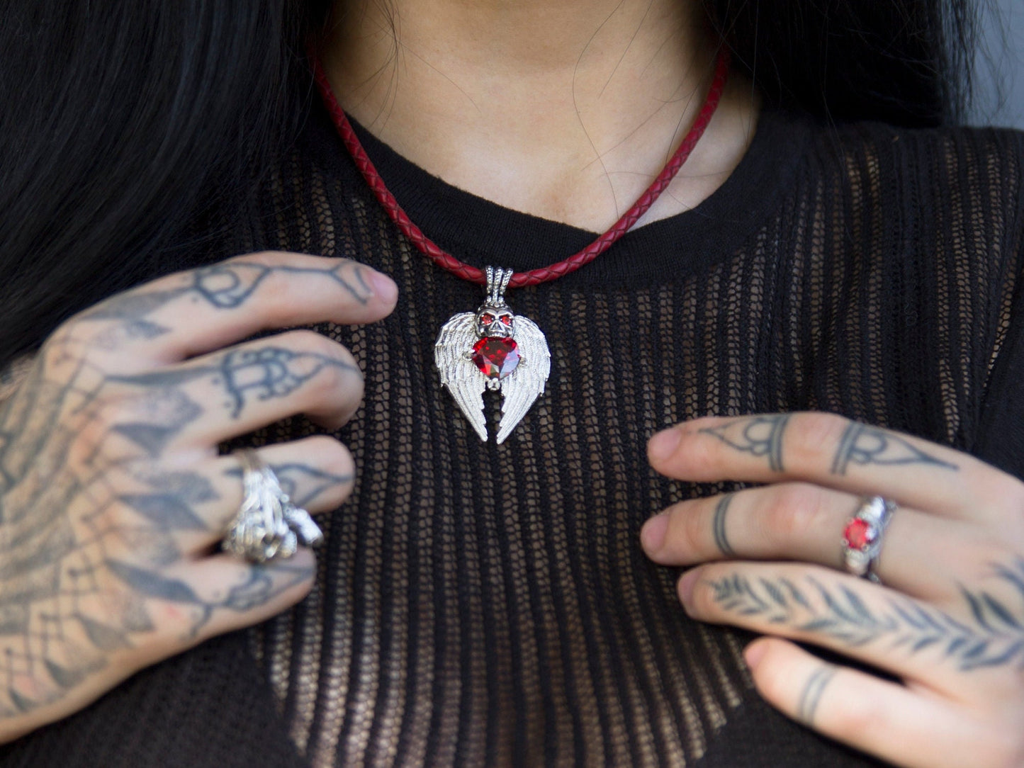 Women's skull pendant Wings skull pendant