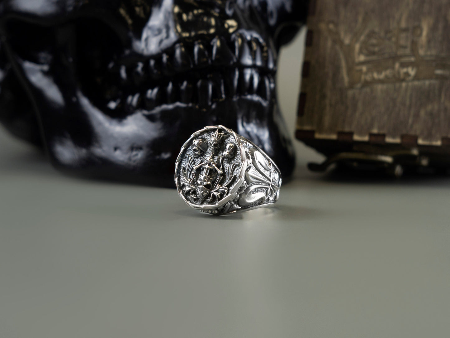 Silver skull ring See nothing Hear nothing Say nothing Huge skulls ring Biker jewelry