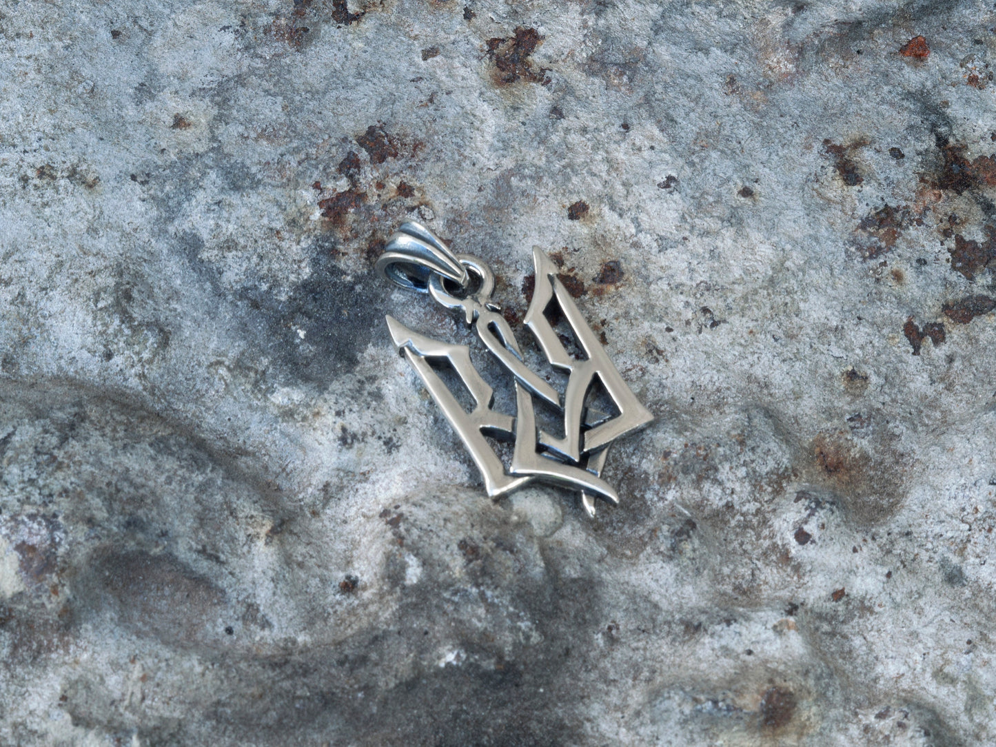 Trident pendant Ukrainian Tryzub Pendant Ukrainian pendant  with Ukrainian Trident