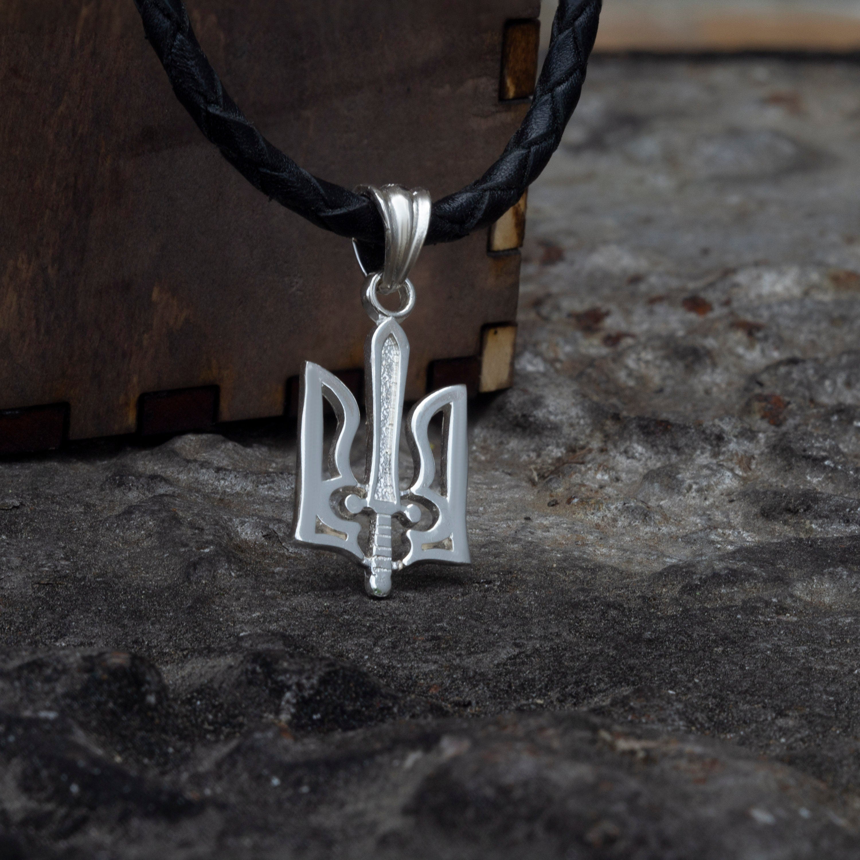 Silver tryzub, Ukrainian trident pendant