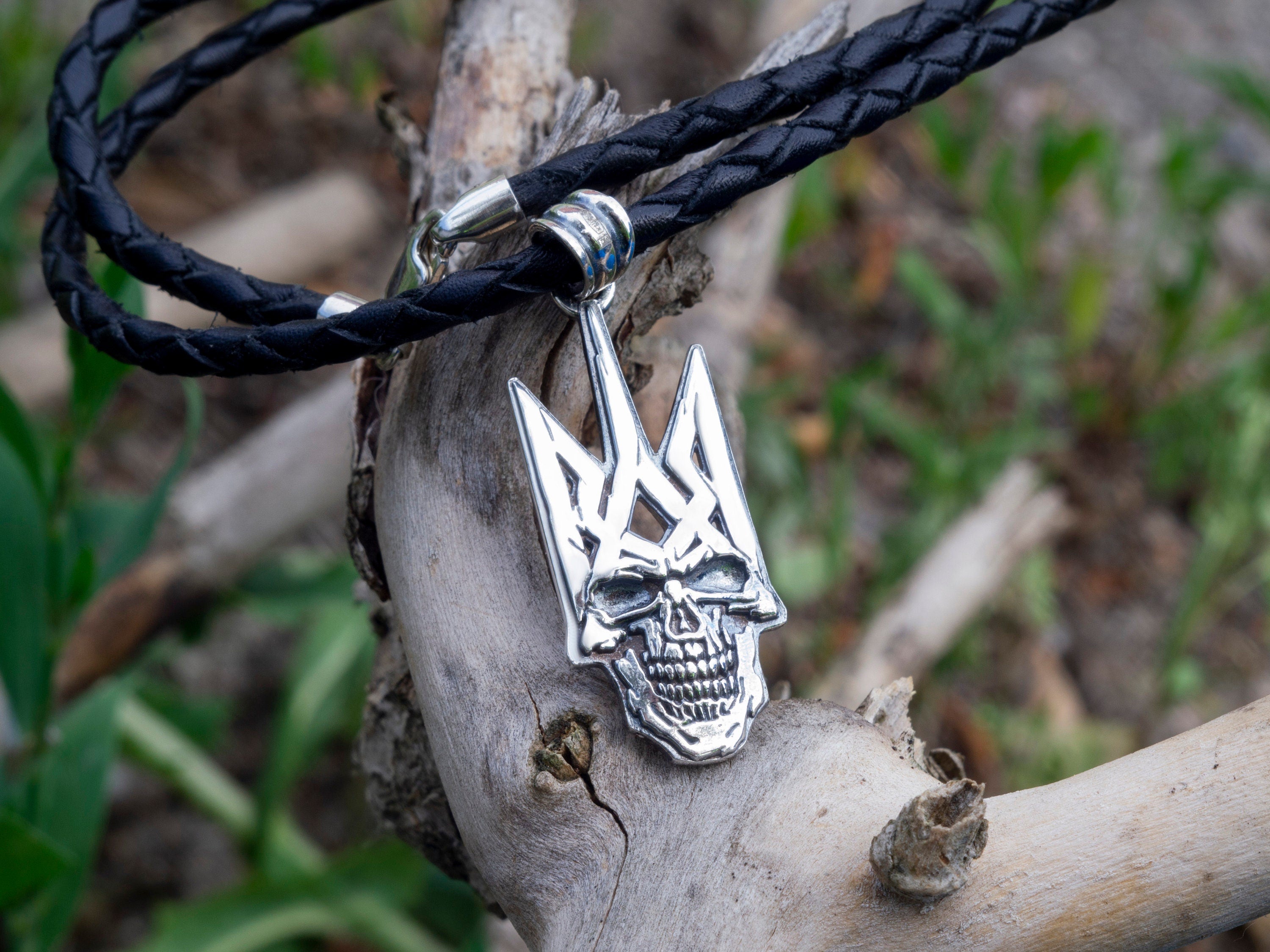 Ukraine pendant Tryzub skull pendant Silver trident Tryzub symbols