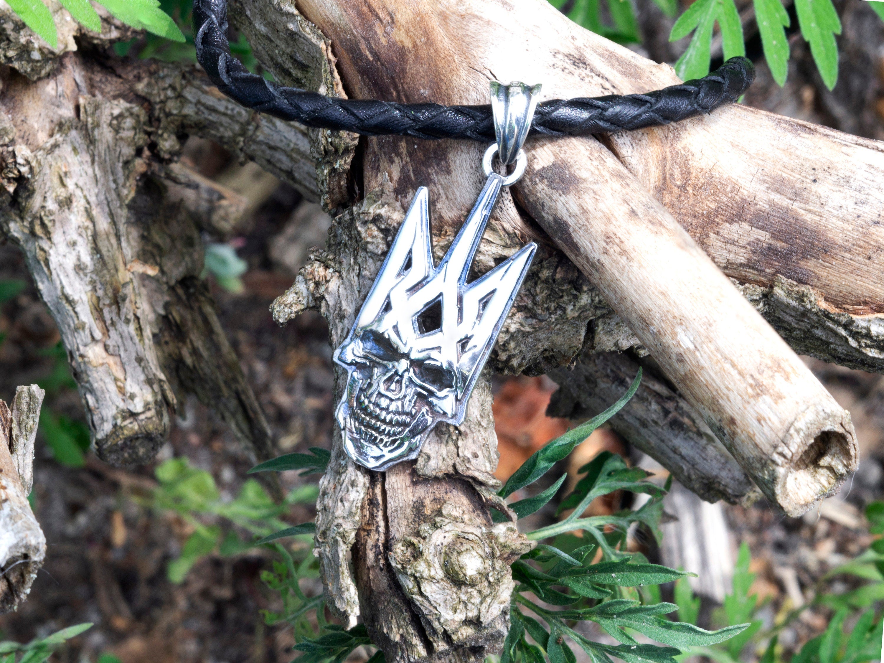 Ukraine pendant Tryzub skull pendant Silver trident Tryzub symbols